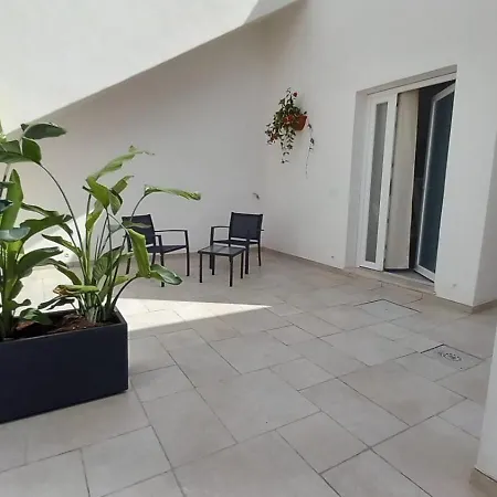 Bed & Breakfast Bonomi 3*