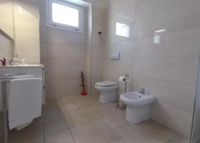 Bonomi לינה וארוחת בוקר