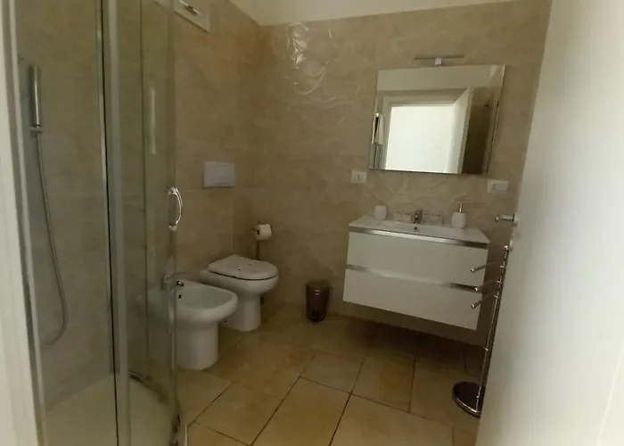 Bonomi לינה וארוחת בוקר 3*